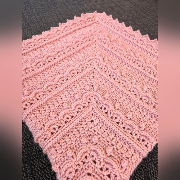 Handmade baby blanket - Picture 5 of 5